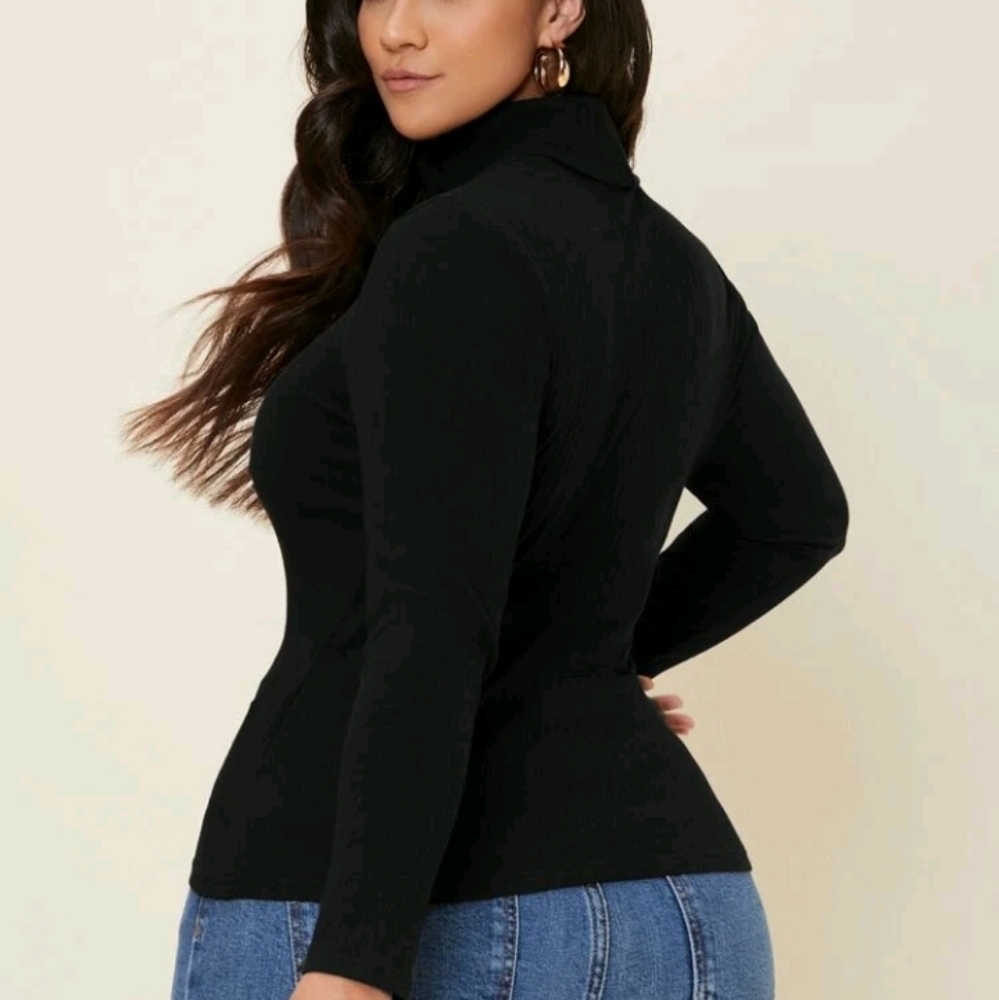 Ribbed Turtle neck - Picture 2 of 3